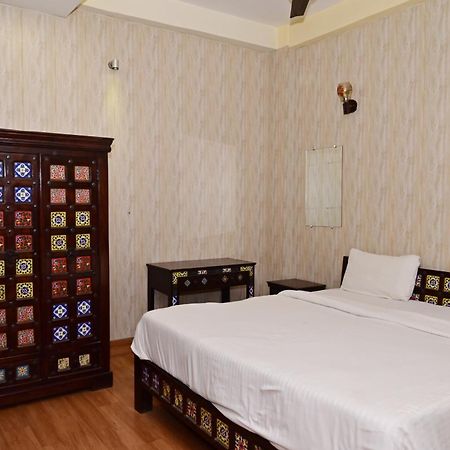 Ganga Monastery Bed & Breakfast Varanasi Ngoại thất bức ảnh