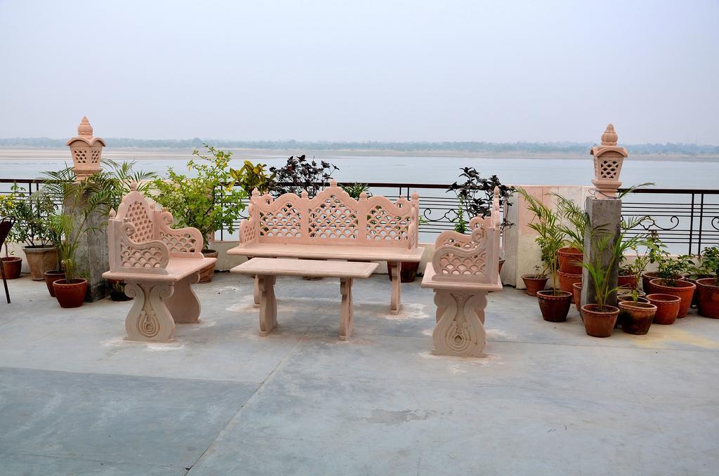 Ganga Monastery Bed & Breakfast Varanasi Ngoại thất bức ảnh