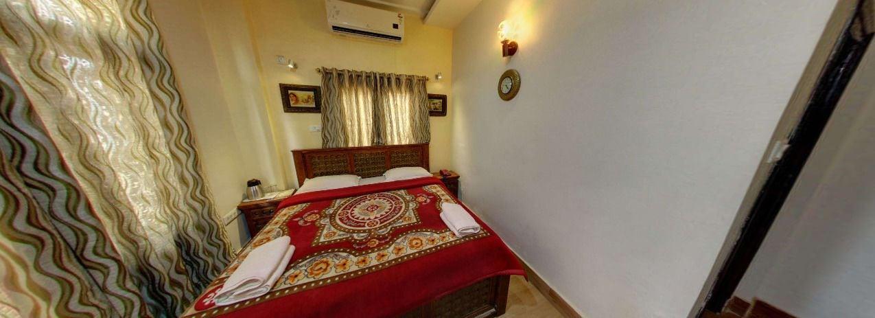 Ganga Monastery Bed & Breakfast Varanasi Ngoại thất bức ảnh